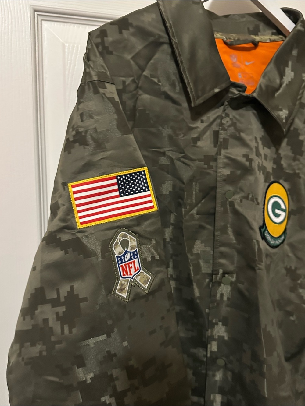 NFL Green Bay Packers 2019 Salute to Service Camo Jacket - Picture 2 of 6